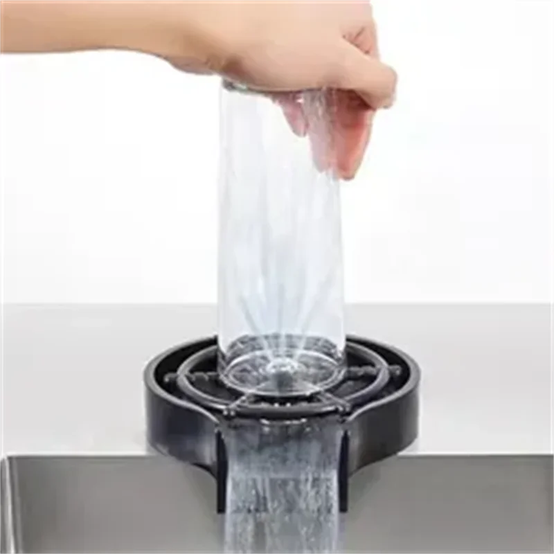 Automatic high pressure glass washer